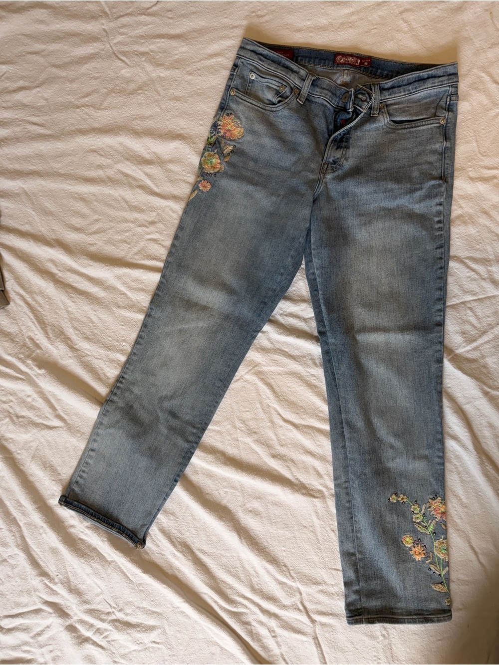 Lucky Brand Light Blue Straight-Leg Jeans with Floral Embroidery